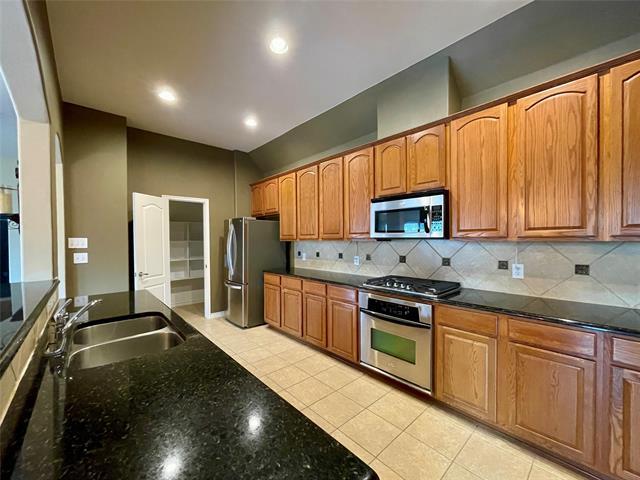 Building Photo - 10294 Boyton Canyon Rd