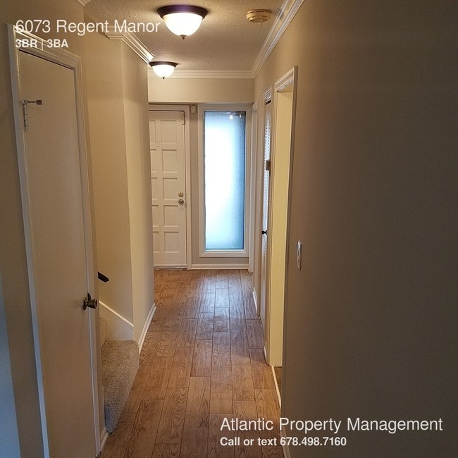 Building Photo - 6073 Regent Mnr