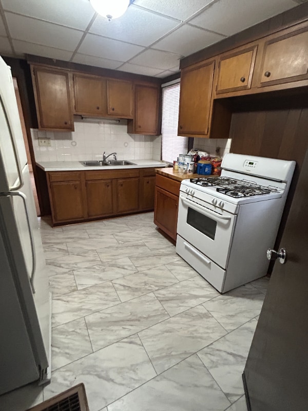 Foto del edificio - 638 6th St