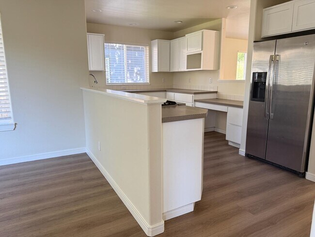 Foto del edificio - 2255 NW Monterey Pines Dr