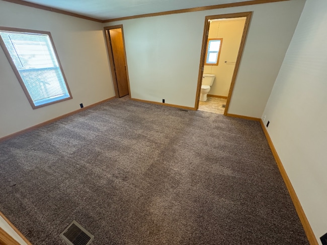 Building Photo - 4664 US-30