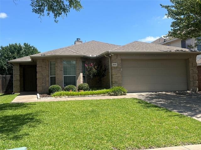 Building Photo - 800 Mahogany Dr