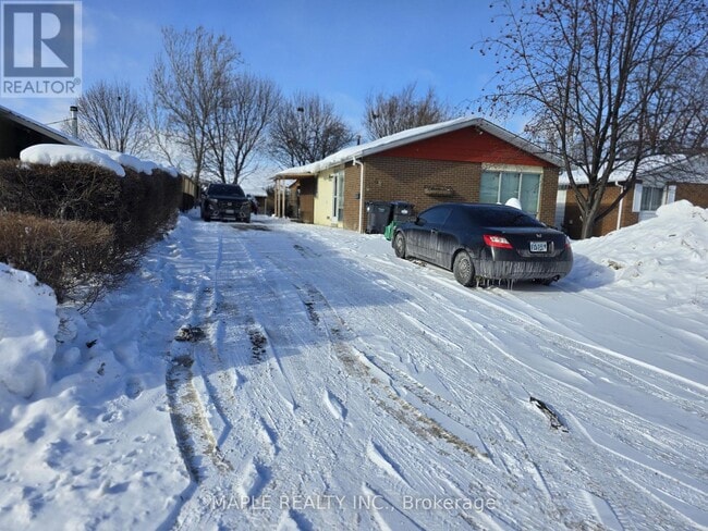 Building Photo - 68 Epsom Downs Dr