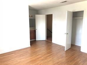Building Photo - 8323 Wilcrest Dr
