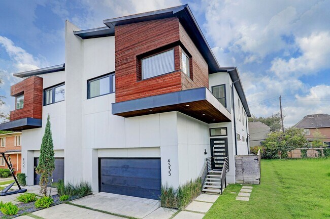 Foto del edificio - Move in ready!