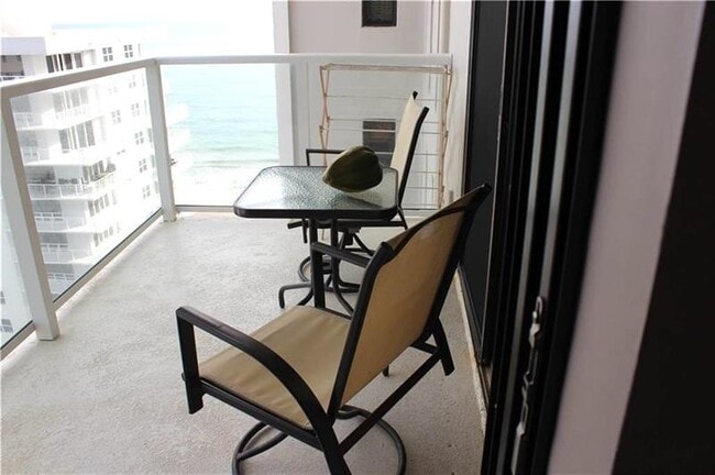 Foto del edificio - 1000 S Ocean Blvd