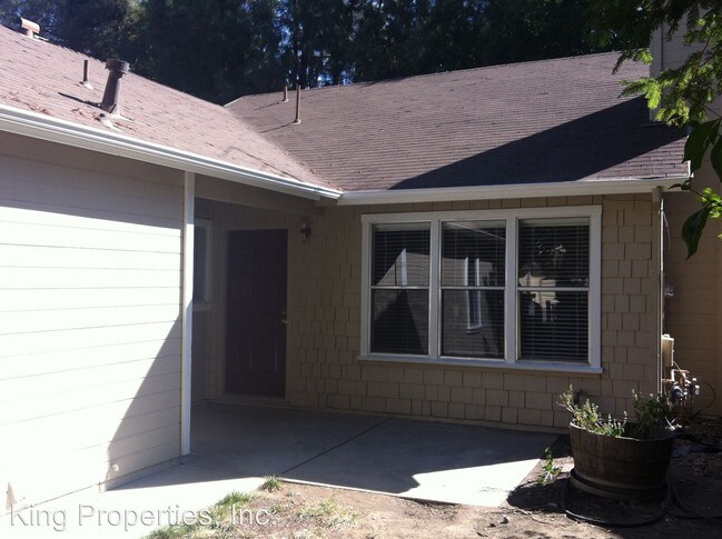 Building Photo - 3 br, 2 bath House - 522 Hudson Court