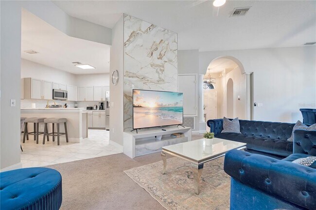 Foto del edificio - 544 Pineloch Dr