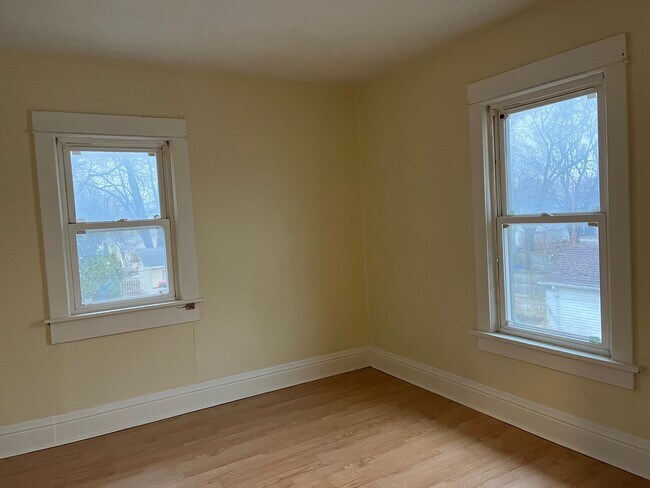 Foto del edificio - 623 Riehl St