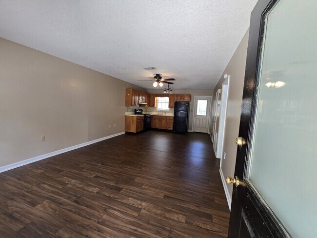 Foto del edificio - 403 E Lawnwood Ave