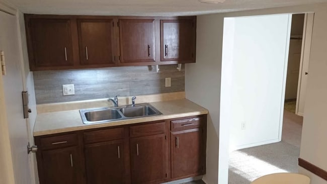 Building Photo - 363 S Capitol St