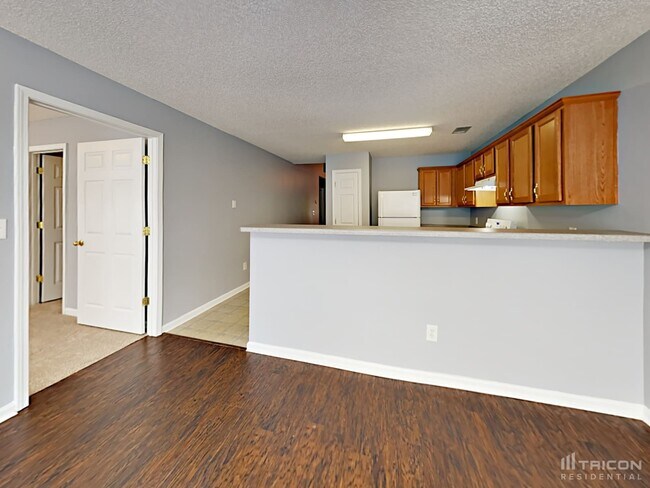 Foto del edificio - 2177 Red Oak Cir