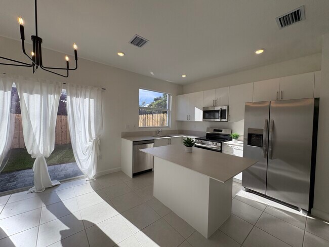 Foto del edificio - 27700 SW 156th Ct