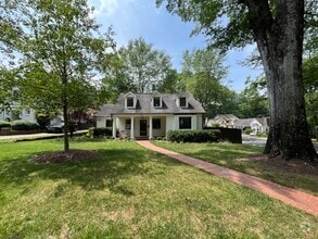 Building Photo - 373 Hillside Ave