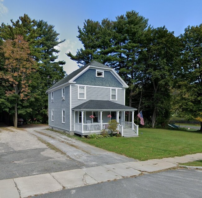 Building Photo - 71 Housatonic St