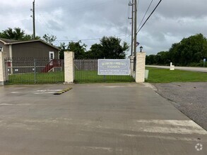 Building Photo - 5439 FM 762 Rd