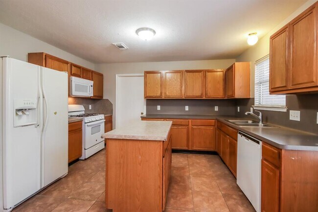 Foto del edificio - 20103 Wide Creek Ct