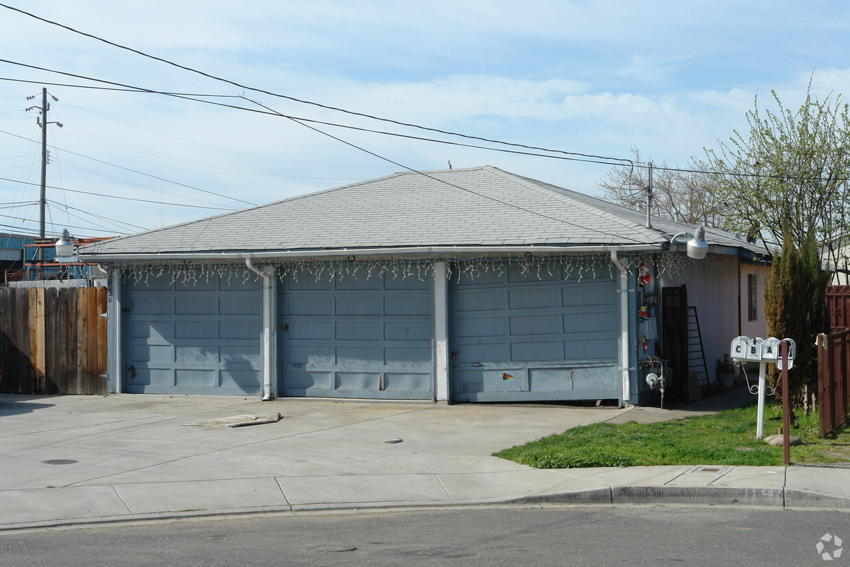 Foto principal - 37367 Elm St