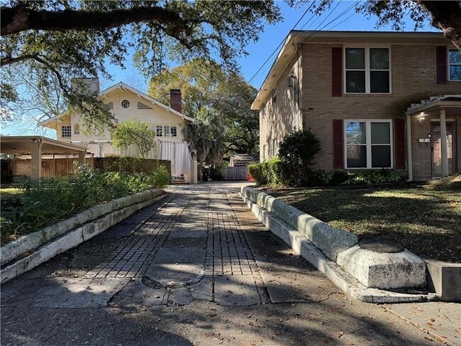 Building Photo - 4420 Arts St