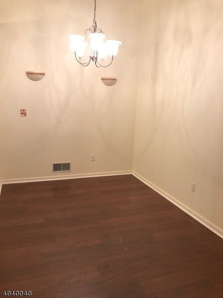 Foto del edificio - 2910 Lindsley Rd