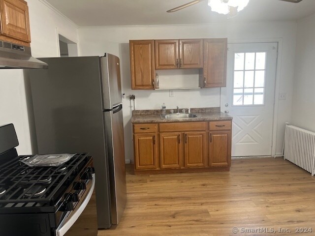 Building Photo - 144 Savoy St