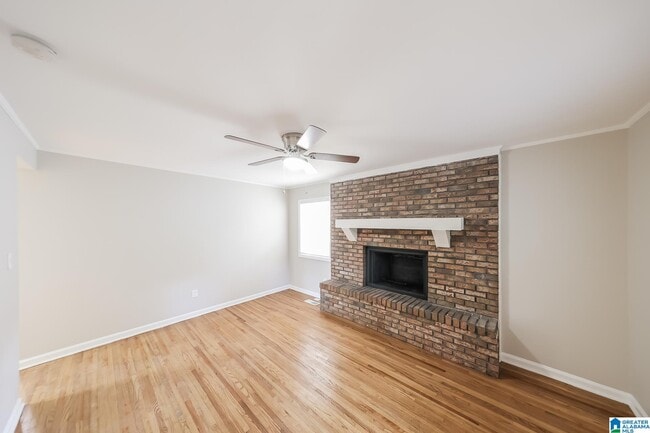 Foto del edificio - 1009 12th St