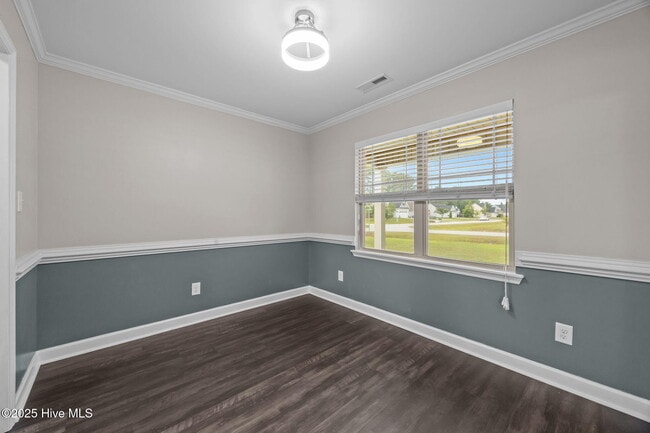 Building Photo - 100 Shallow Ct