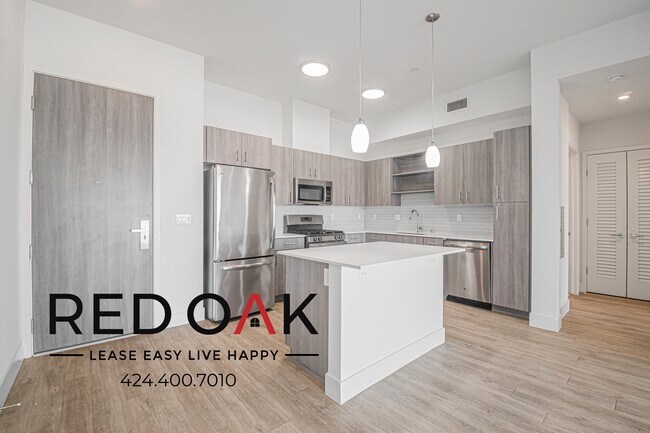 Foto del edificio - 1331 W 7th St