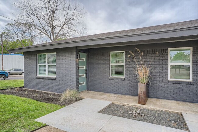 Foto del edificio - Evening Primrose @ 808A