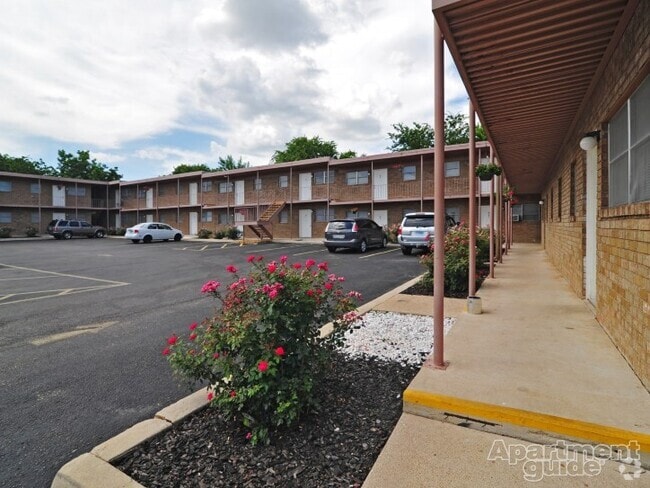 Building Photo - Eastgate Ridge Apartments
