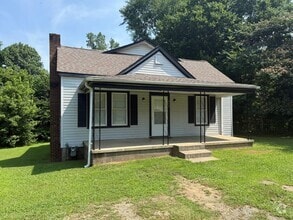 Building Photo - 812 Larry Ave