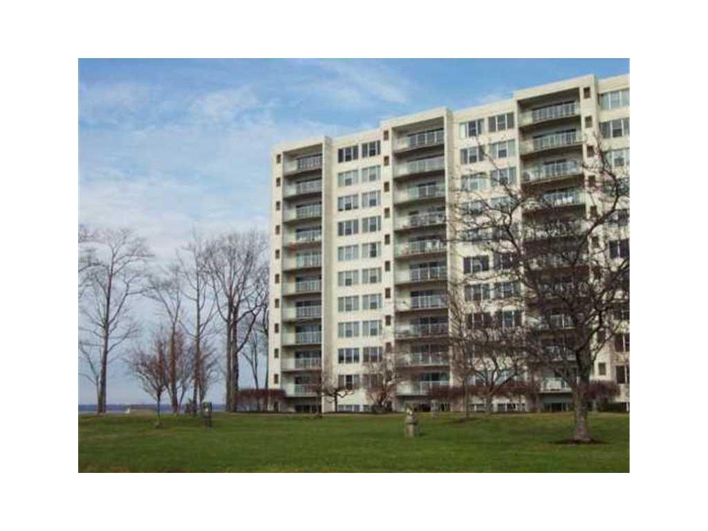 1324 S Shore Dr, Erie, PA 16505 Apartments in Erie, PA