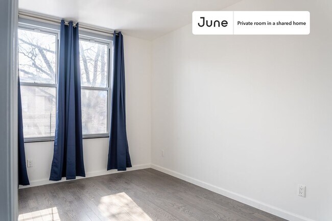 Foto del edificio - Room in Shared 4 bed/2 bath home in Astoria