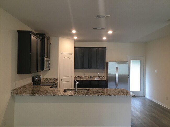 Building Photo - 1378 Treeta Trail