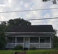 Building Photo - 415 E Main St