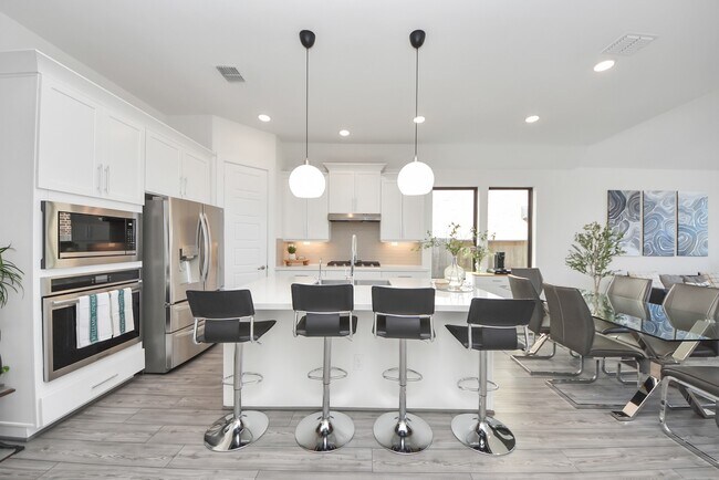 Foto del edificio - 4111 Crossfind Ct