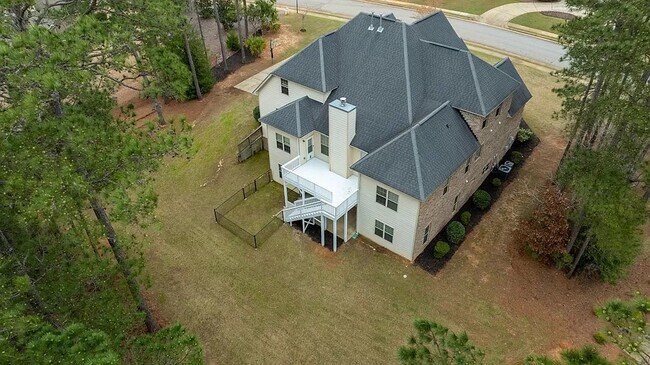 Building Photo - 8015 Splendor Way
