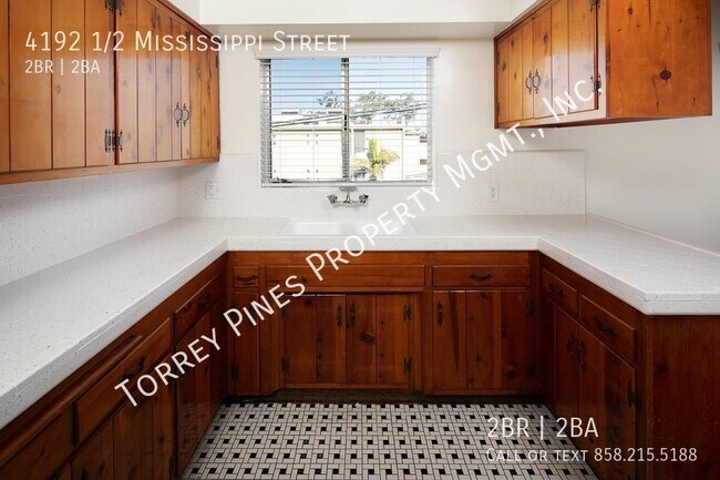 Building Photo - Spacious 2BR/1.5Bath Near North Park with ...