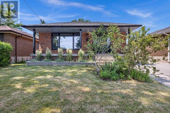 Building Photo - 59 Limevale Crescent