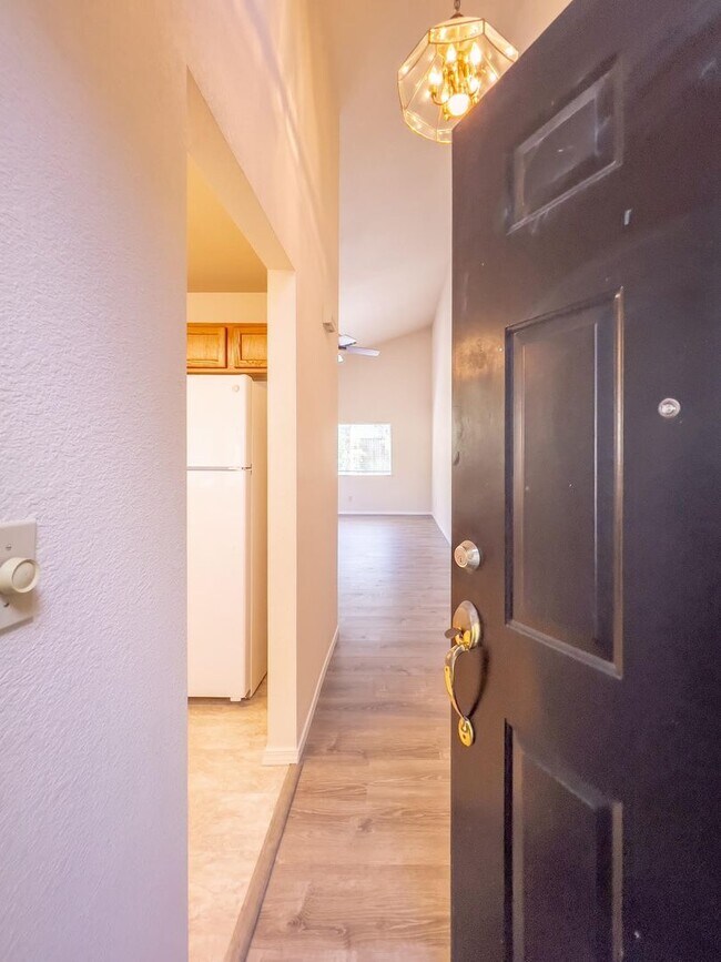 Foto del edificio - Charming Two Bedroom American Canyon House