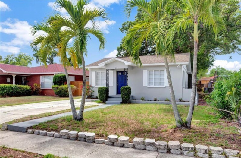 Foto principal - 925 17th St S