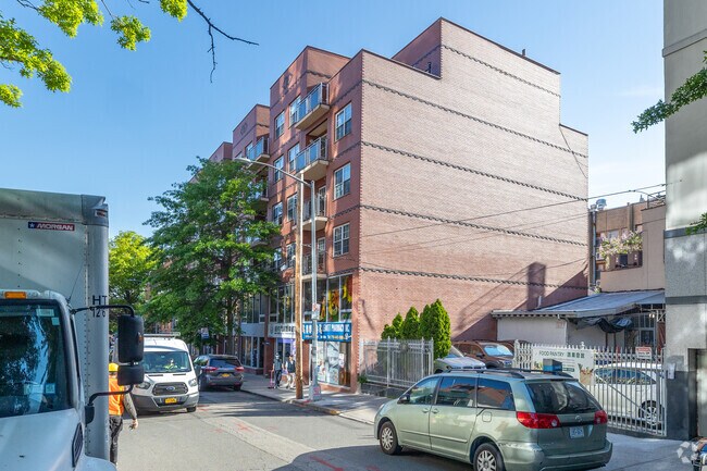 Foto del edificio - 35-19 Leavitt St