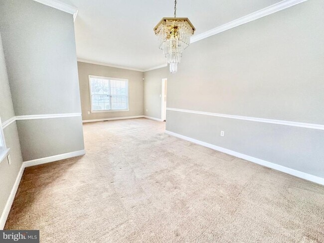 Building Photo - 15 Delhi Ct