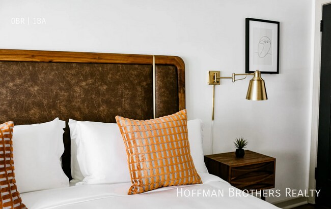 Foto del edificio - 1834 N Cherokee Ave