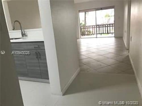 Building Photo - 11235 SW 88th St