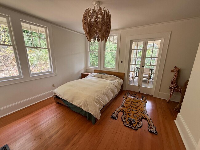Foto del edificio - 23 Hillside Ct