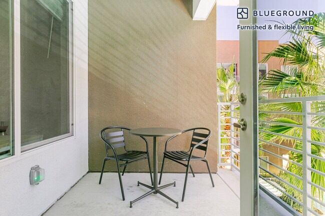 Foto del edificio - 44758 Old Warm Springs Blvd
