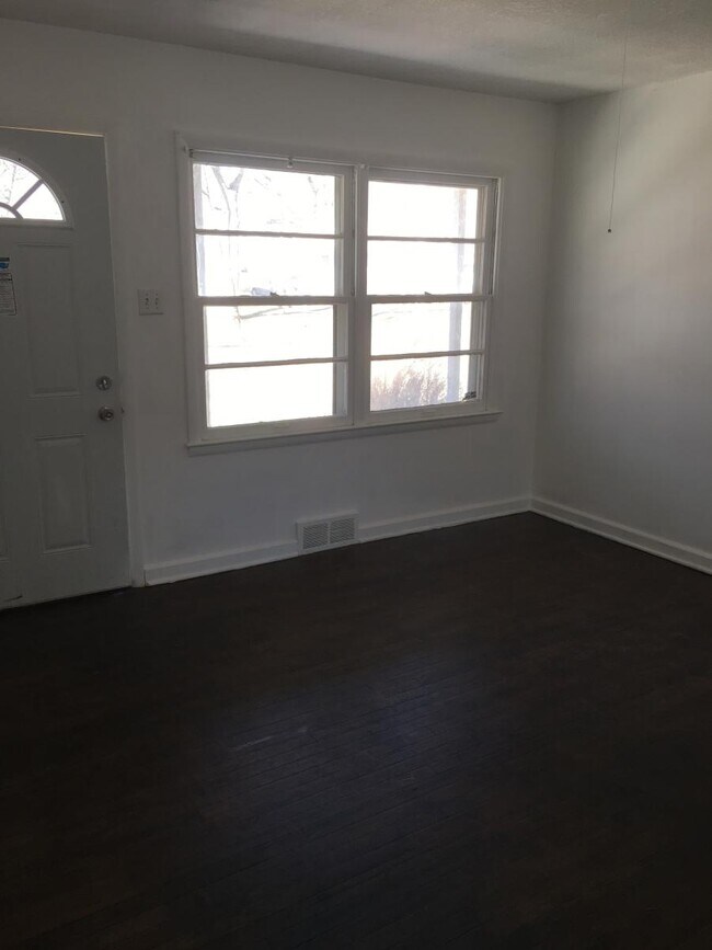 Foto del edificio - 2526 SE Virginia Ave