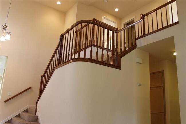 Building Photo - 3019 W Pembrook Loop