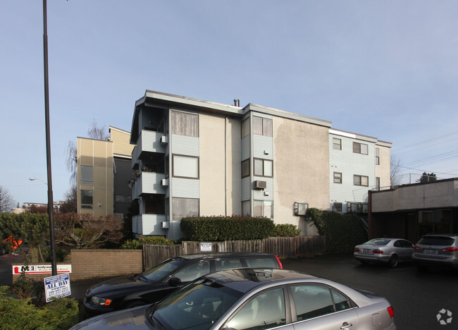 Building Photo - Seaview Park
